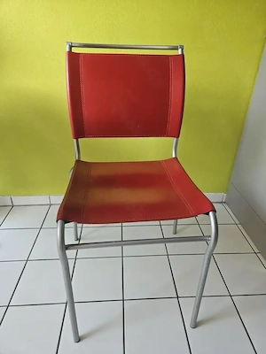 2 Designer-Stühle