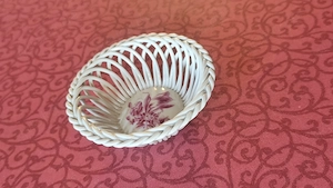 Porzellankörbchen