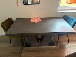 Esstisch ausziehbar