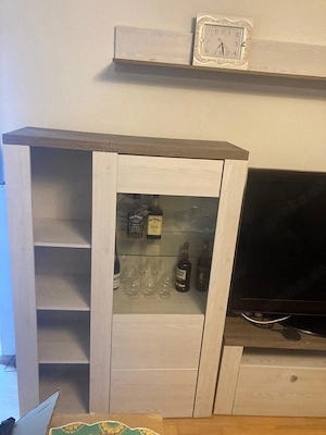 TV-Wand zu verkaufen wegen Umzug