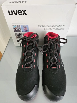 Neuwertig! UVEX Sicherheitsschuhe S3L Größe 45   10,5 schwarz TOP!