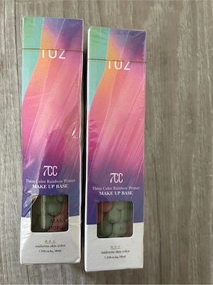 Dreifarbige Isolations Makeup Foundation