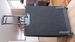2 große Reisekoffer von Samsonite