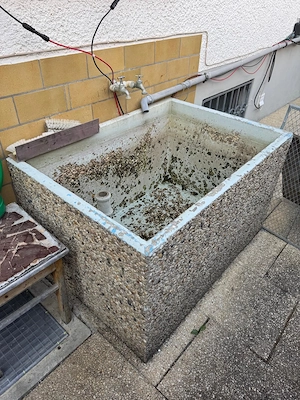Beton Steinbehälter für Wasser ect.