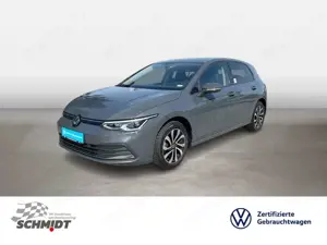 Volkswagen Golf VIII Lim. 1.5 TSI Active LED+ STHZ HuD NAVI