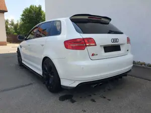 Audi S3 Sportback quattro Händler/Export Bild 5