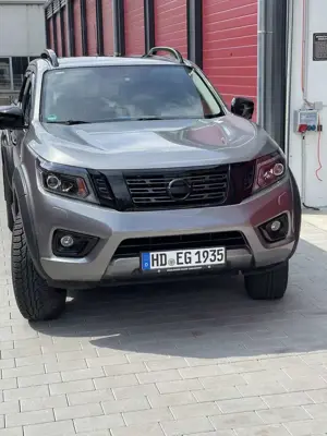 Nissan NP300 AT 32 N-Guard Double Cab 4x4