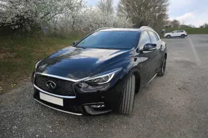 Infiniti Q30 Q30 2.0t DCT AWD Sport