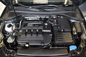 Audi A3 Sportback 2.0TDI Ambiente Teilleder* Xenon*PDC Bild 3