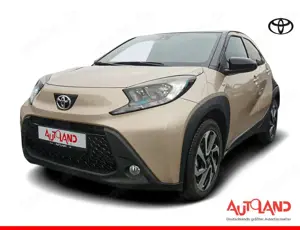 Toyota Aygo X Team D Android Apple Sitzheizung Kamera