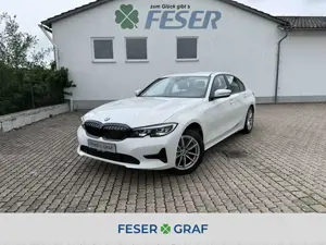 BMW 318 i Advantage 17" LED NAVI PDC SHZ