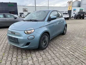 Fiat 500e Icon - 42kw/h -Kamera - Sitzheizung - Navi