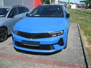 Opel Astra GS