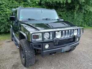 HUMMER H2