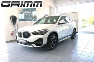 BMW X1 xDrive25e Sport Line Leder AHK LED Navi Komfortzg.