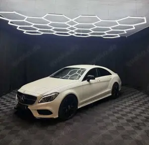 Mercedes-Benz CLS 400 *AMG LINE*PERLMUTT*360 GRAD*HK*MBEAM