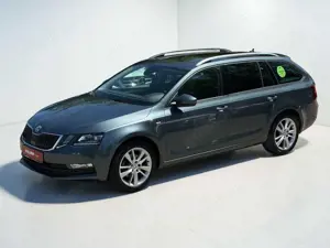 Skoda Octavia Combi 1.5  STNDHEIZ*PANO*AHK*LED*ACC*KAM