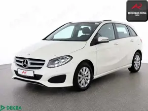 Mercedes-Benz B 200 SCHECKHEFT PANORAMA,NAVI,AKT.PARKASSIST