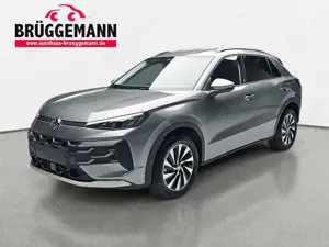 Volkswagen T-Roc T-ROC 1.5 ETSI DSG LIFE ACC KAMERA WINTER AHK