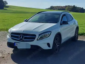 Mercedes-Benz GLA 200 GLA 200 Urban