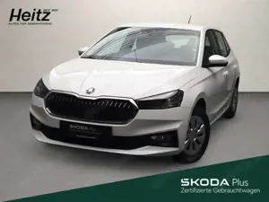 Skoda Fabia 1.0 Essence LED Klima SHZ Tel-vorb PDC