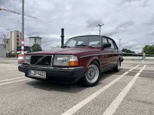 Volvo 240