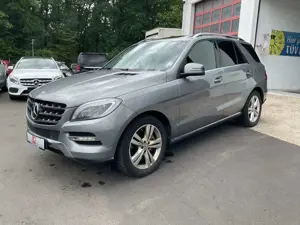 Mercedes-Benz ML 350 ML  BlueTec 4Matic
