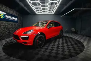 Porsche Cayenne Turbo Black Design *Pano*ACC*21 Zoll*