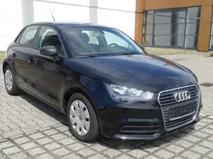 Audi A1 1.2 TFSI Sportback*TÜV NEU*SITZH*PDC*MULTI*
