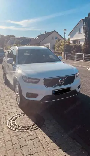 Volvo XC40 Momentum Pro 2WD