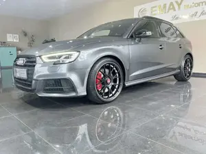 Audi S3 Sportback  quattro //Navi/LED/T.leder/