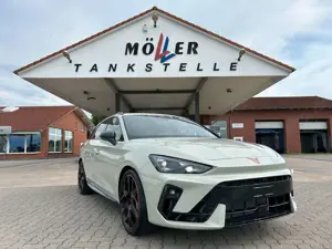 CUPRA Leon Sportstourer VZ Extreme 2.0 TSI DSG 4Drive / Pano