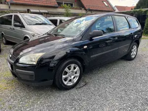 Ford Focus Turnier Trend, Top Zustand, 8 fach