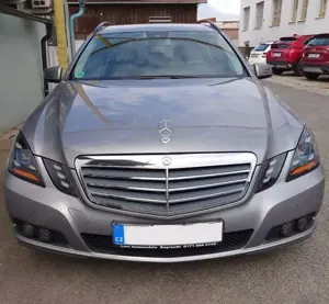 Mercedes-Benz E 250 T CDI BlueEFFICIENCY Automatik Elegance