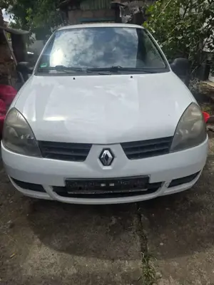 Renault Clio 1.4 16V Initiale