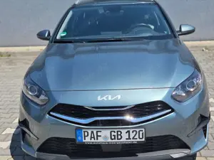 Kia Ceed SW / cee'd SW Ceed SW Diesel 1.6 CRDi (48V Mild-Hybrid) DCT7 Spirit