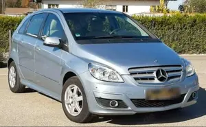 Mercedes-Benz B 180 B 180 BlueEFFICIENCY