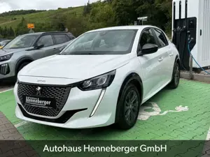 Peugeot 208 e-208 Active Pack | SHZ | Wärmepumpe | CarPlay