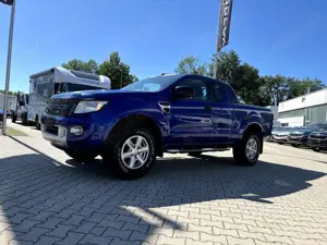 Ford Ranger 2.2 TDCi 4x4 Limited Extrakabine AHK Rollo