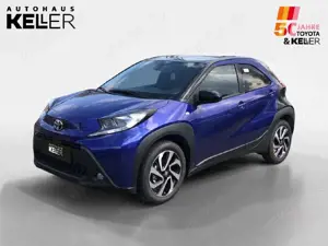 Toyota Aygo X 1.0 L TEAMPLAYER CVT ACC AUT Kam. Navi