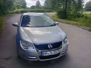 Volkswagen Eos