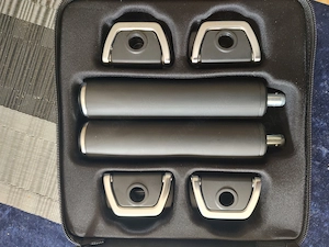 Gurthalterung Fixierset für Kofferraum Diverse Modelle, mit 4 x Verzurrösen und Tasche Fast NEU