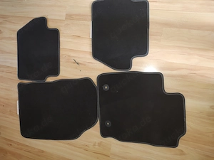 Fußmatten-Teppich- Set- 4 Stück Ford Kuga kein Gummi Bj ab 2022