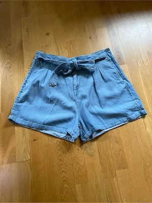 Vero Moda Damen Short, Größe Xl