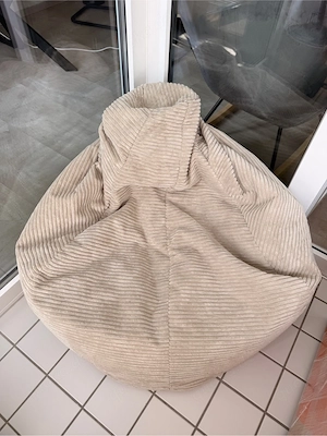 Sitzsack mit Fußablage