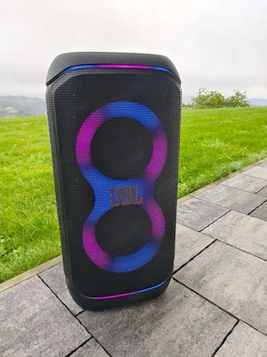 jbl partybox stage 320