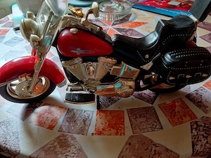 Verkaufe altes Motorrad Modell