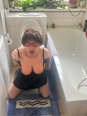 DWT sucht Latexmeister aus Berlin 