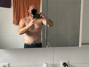 Ich Männlich 43 suche Freundschaft +