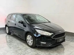 Ford Focus Turnier Business*2.hd*Autom.*Carplay*Navi